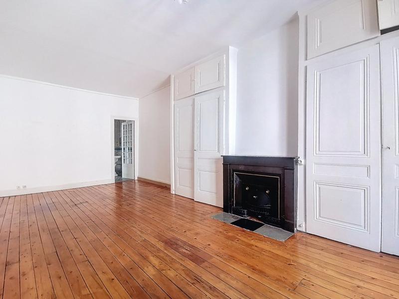 Appartement - 84 m² - 3 pièces