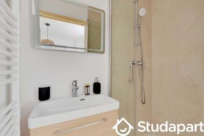 Appartement - 84 m² - 3 pièces