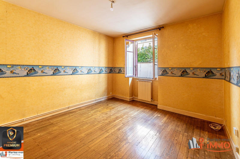 Appartement - 83 m² - 4 pièces