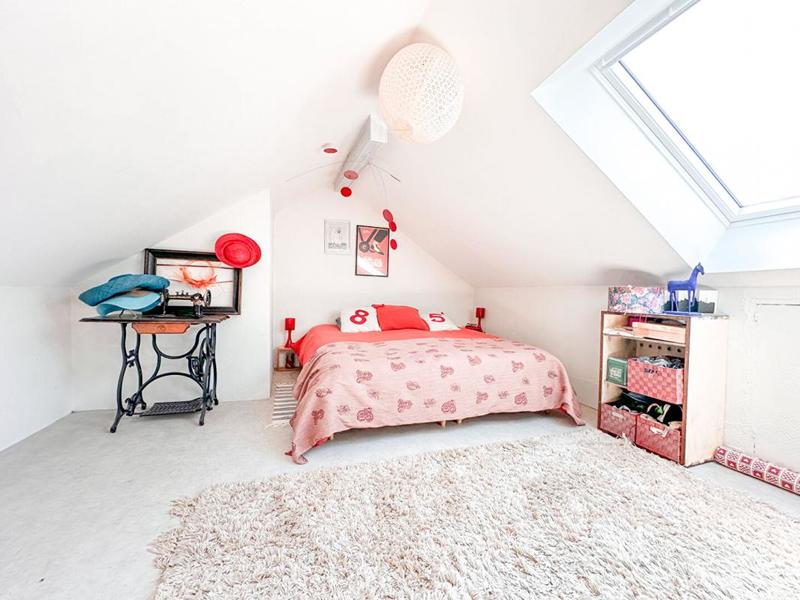 Maison - 95 m² - 5 pièces