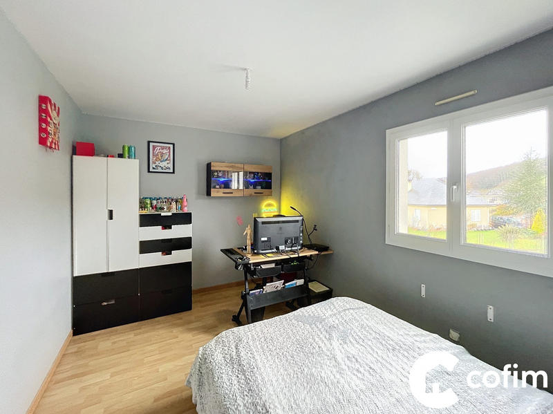 Maison - 190 m² - 8 pièces