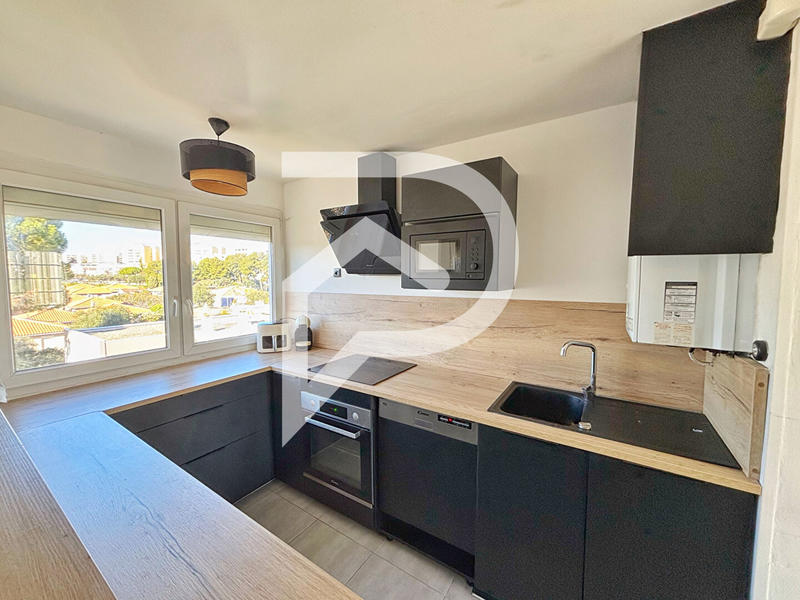 Appartement - 81 m² - 4 pièces