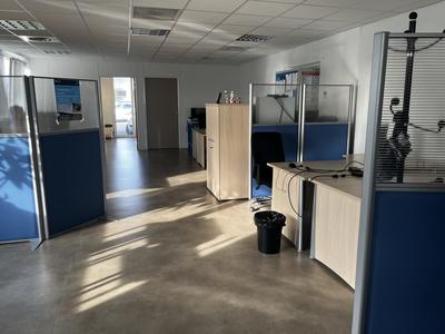 Bureau - 800 m²