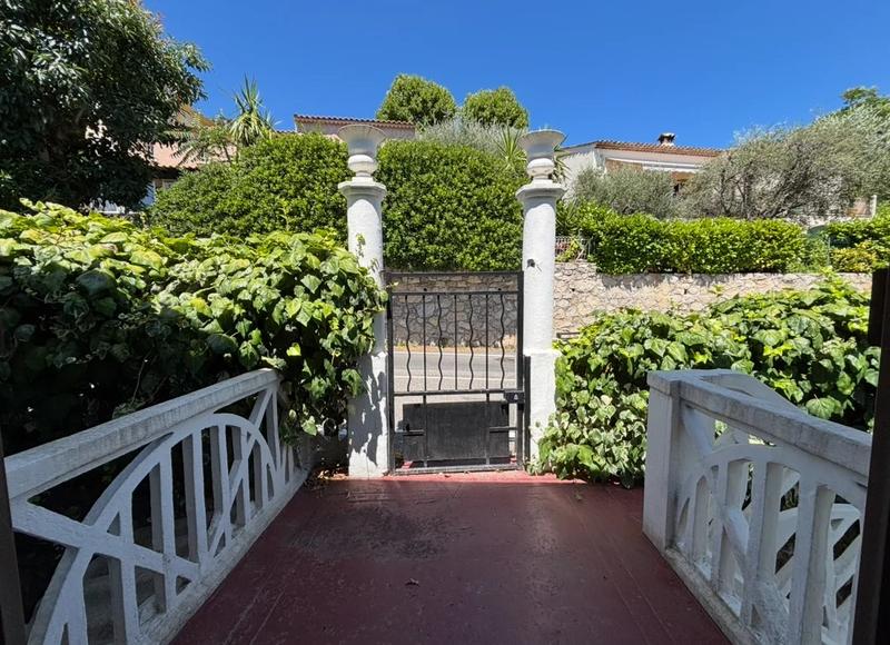 Maison - 101 m² - 5 pièces