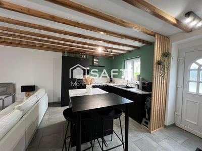 Maison - 88 m² - 4 pièces