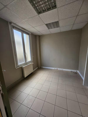 Local commercial - 127 m²