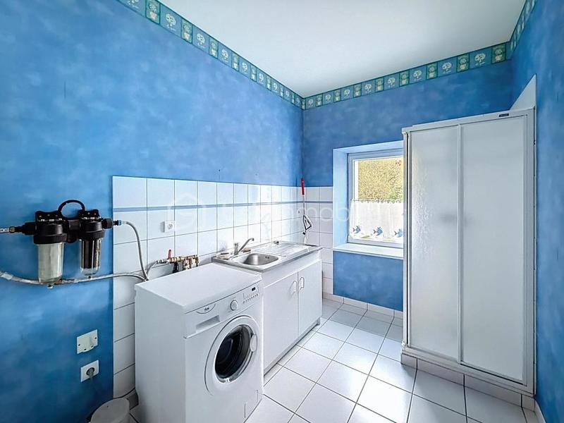 Demeure - 223 m² - 9 pièces