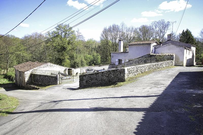 Maison de campagne - 298 m² - 9 pièces