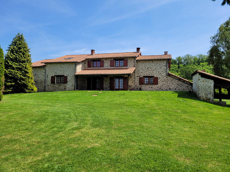Maison - 165 m² - 6 pièces
