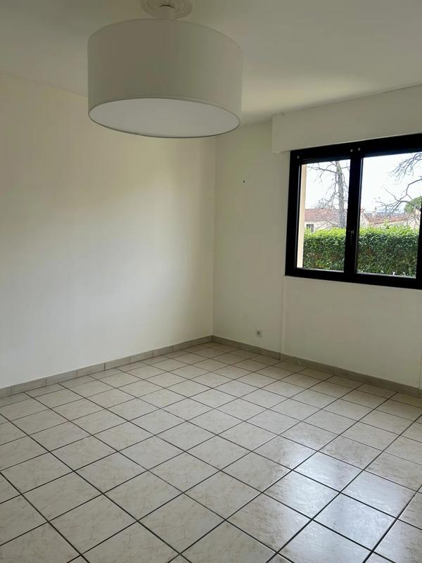 Appartement - 126 m² - 4 pièces