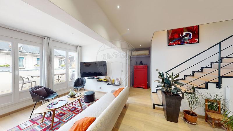 Duplex - 151 m² - 7 pièces