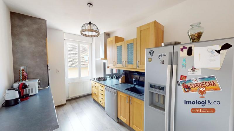 Appartement - 105 m² - 5 pièces