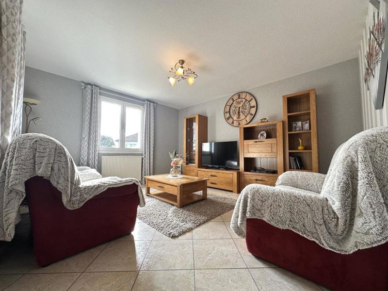 Pavillon - 138 m² - 7 pièces