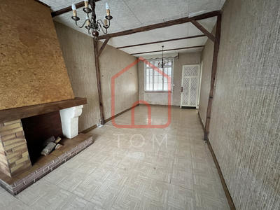 Maison - 95 m² - 4 pièces