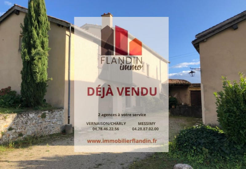 Propriété - 350 m² - 11 pièces