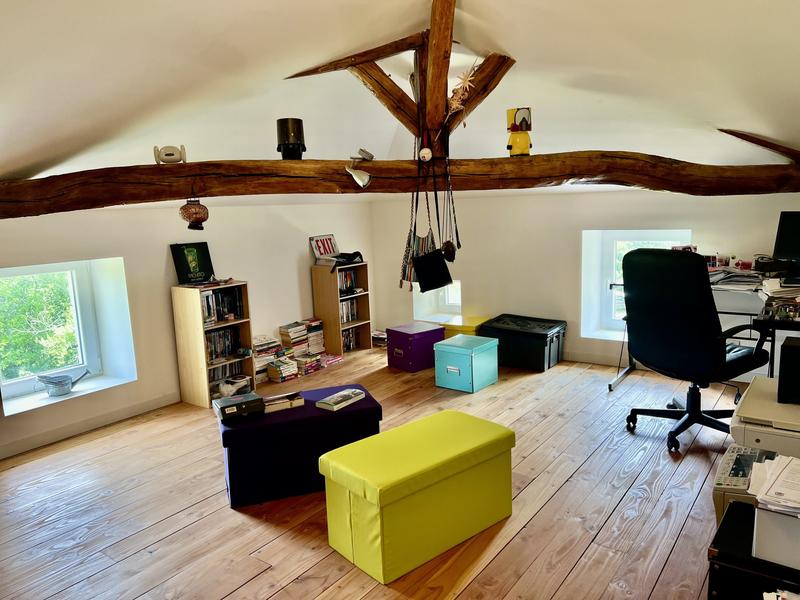 Maison traditionnelle - 222 m² - 6 pièces