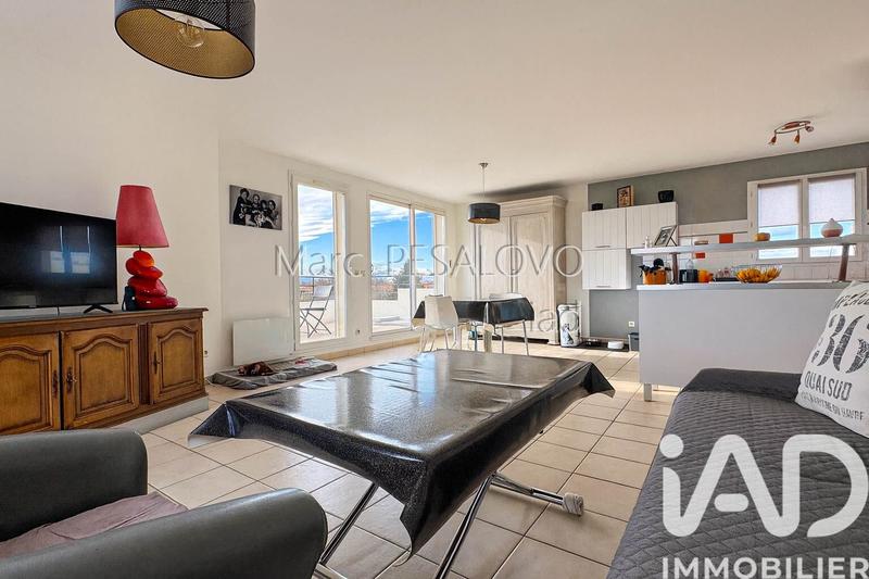 Appartement - 93 m² - 4 pièces