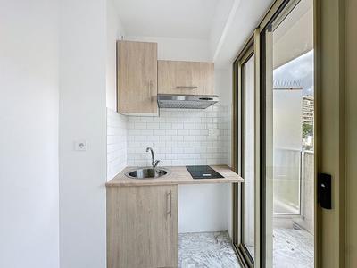 Studio - 20 m² - 1 pièce