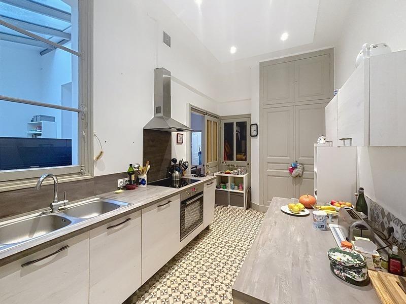 Appartement - 133 m² - 6 pièces