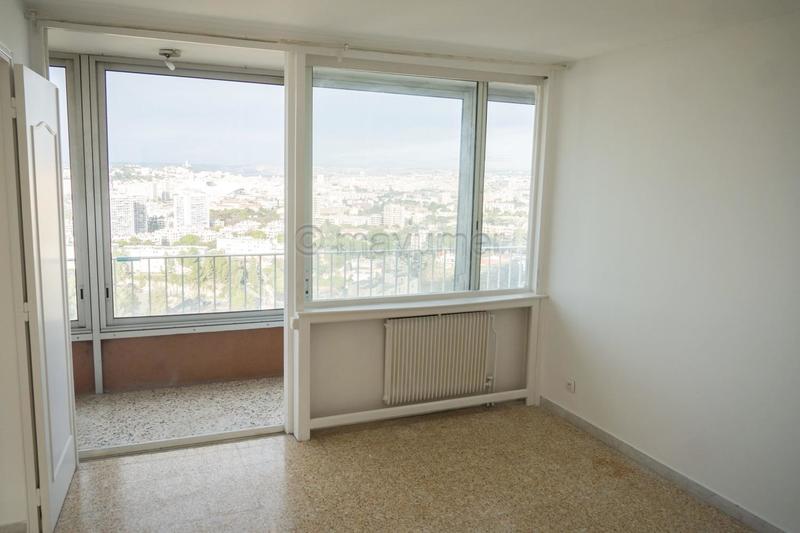 Appartement - 81 m² - 5 pièces