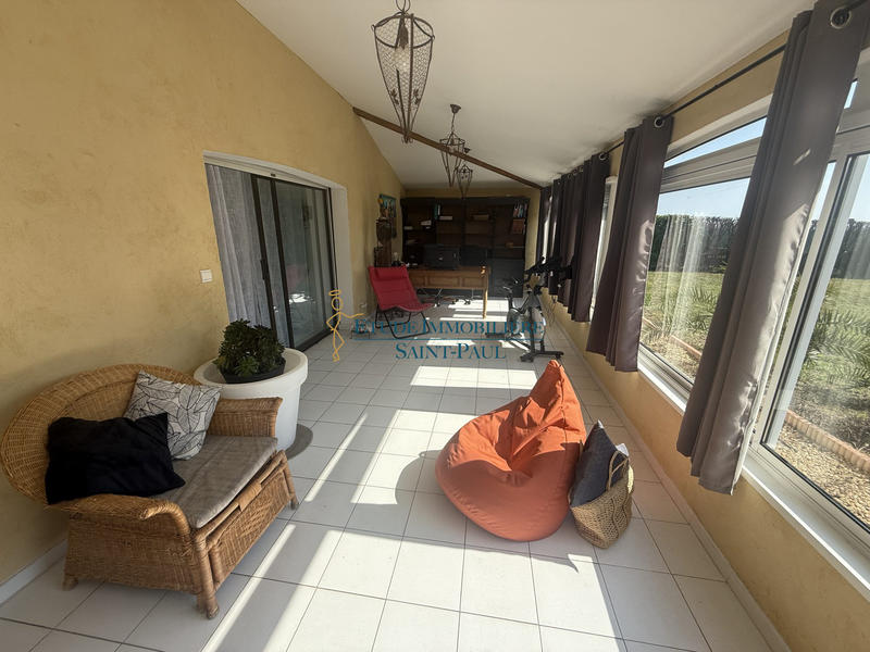 Maison - 240 m² - 5 pièces