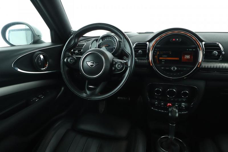 Mini Clubman Cooper s Finition Jcw Bva8 192 ch