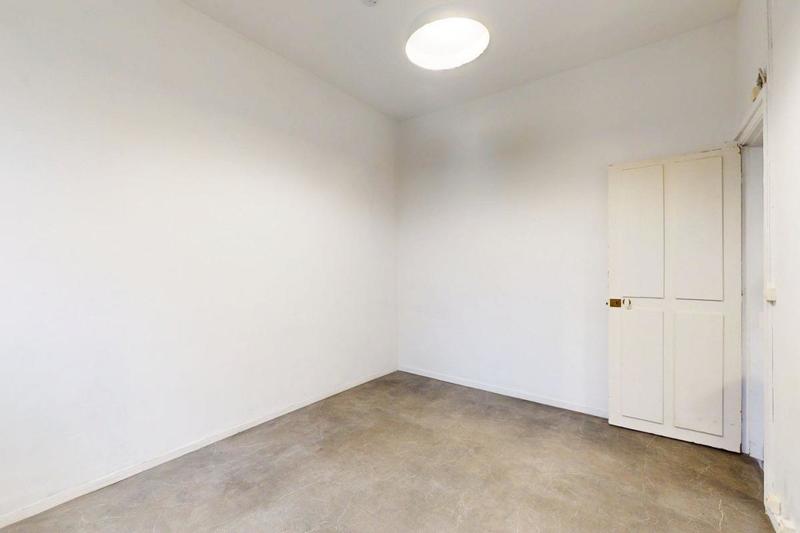 Local commercial - 43 m² - 1 pièce