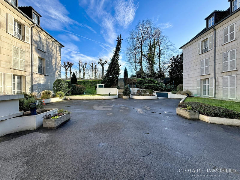 Appartement - 96 m² - 5 pièces