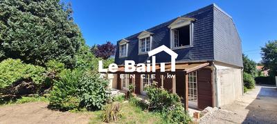 Maison - 139 m² - 7 pièces