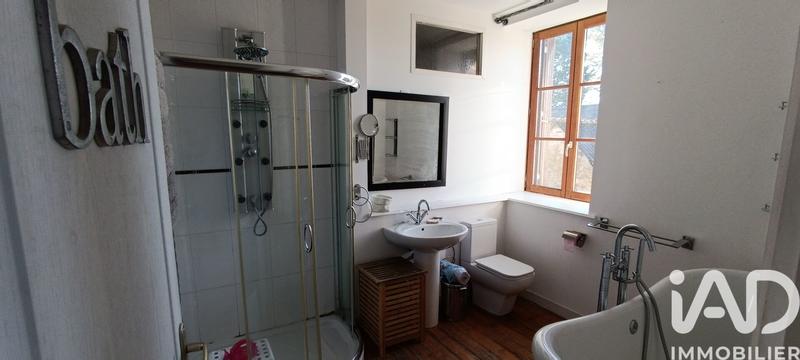 Maison - 206 m² - 8 pièces