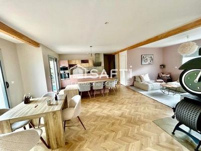 Maison - 123 m² - 6 pièces