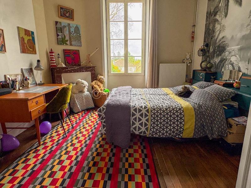 Maison bourgeoise - 177 m² - 7 pièces