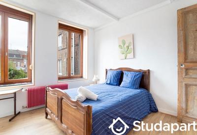 Chambre - 12 m² - 1 pièce