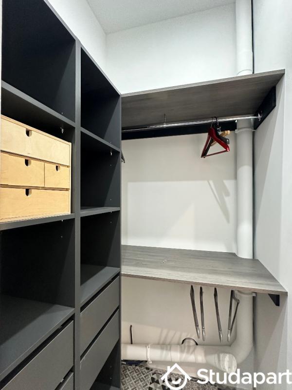 Chambre - 11 m² - 1 pièce