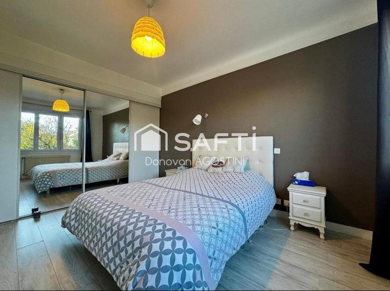 Maison - 91 m² - 4 pièces