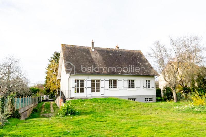 Maison - 94 m² - 4 pièces