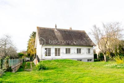 Maison - 94 m² - 4 pièces