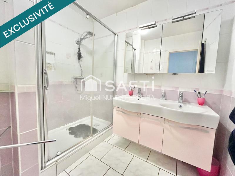 Appartement - 100 m² - 5 pièces