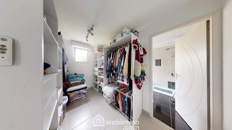 Maison - 169 m² - 7 pièces