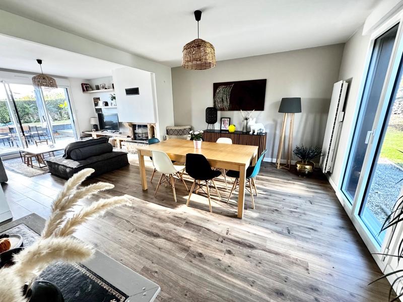 Maison - 135 m² - 7 pièces