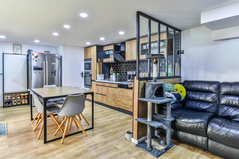 Appartement - 56 m² - 3 pièces