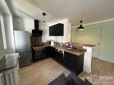 Appartement - 70 m² - 4 pièces