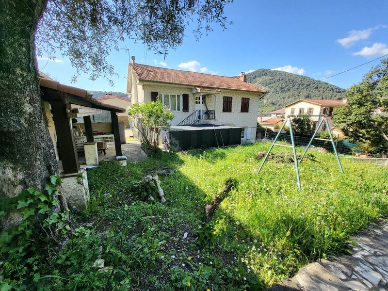 Maison - 150 m² - 7 pièces