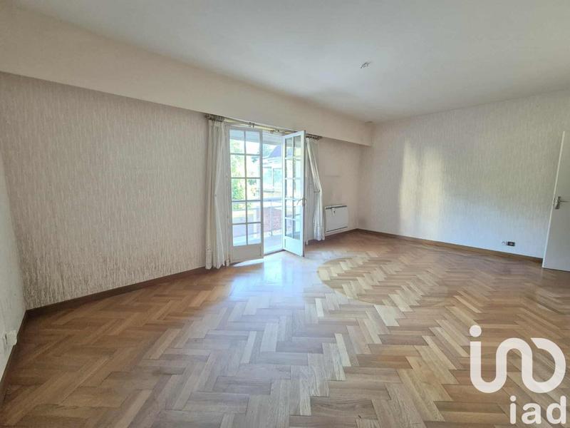 Maison - 265 m² - 6 pièces