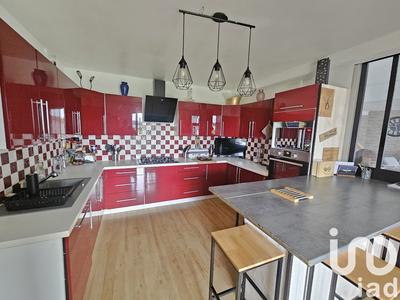 Maison - 167 m² - 6 pièces