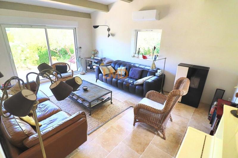 Propriété - 165 m² - 5 pièces