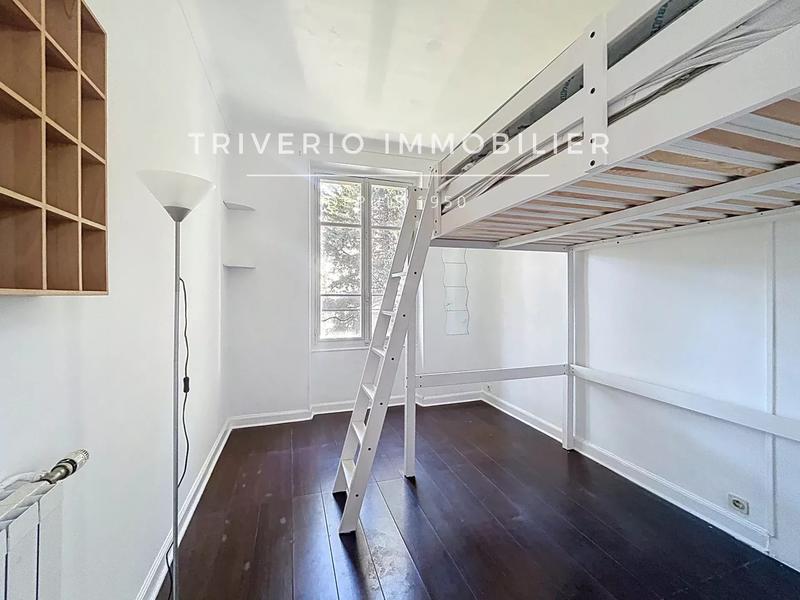 Appartement - 100 m² - 4 pièces