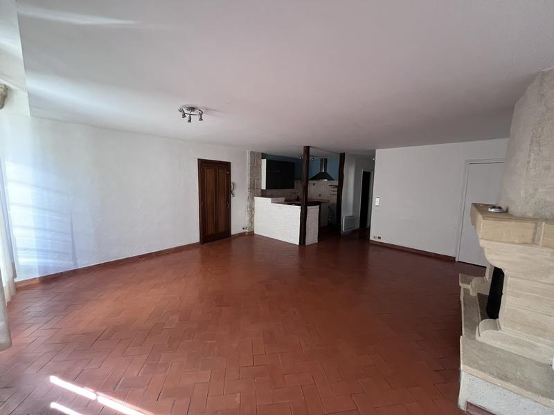 Appartement - 75 m² - 3 pièces