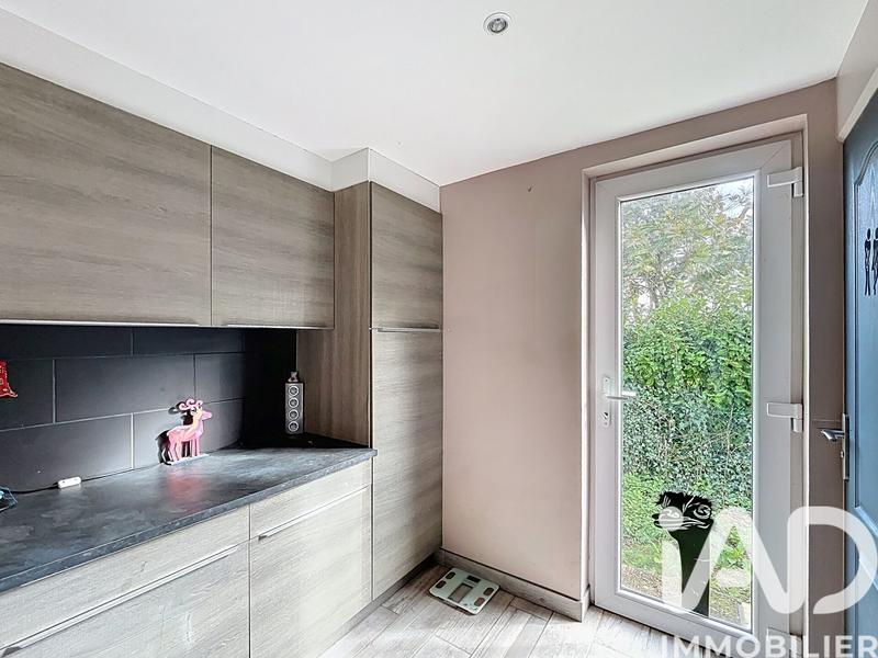 Maison - 180 m² - 6 pièces