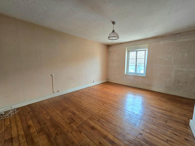 Maison - 174 m² - 6 pièces